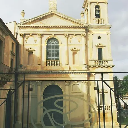 Guest House San Domenico Augusta Exterior photo